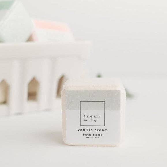 Vanilla Cream Bath Bomb | Fresh Wife