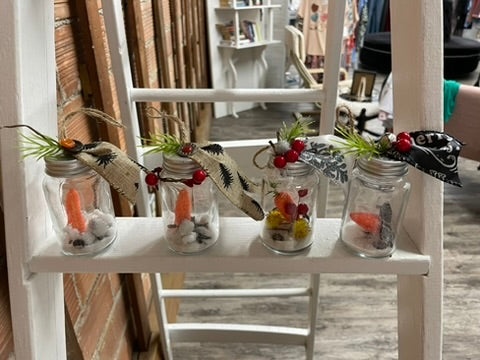 Mini Mason Jar with Lid Ornament