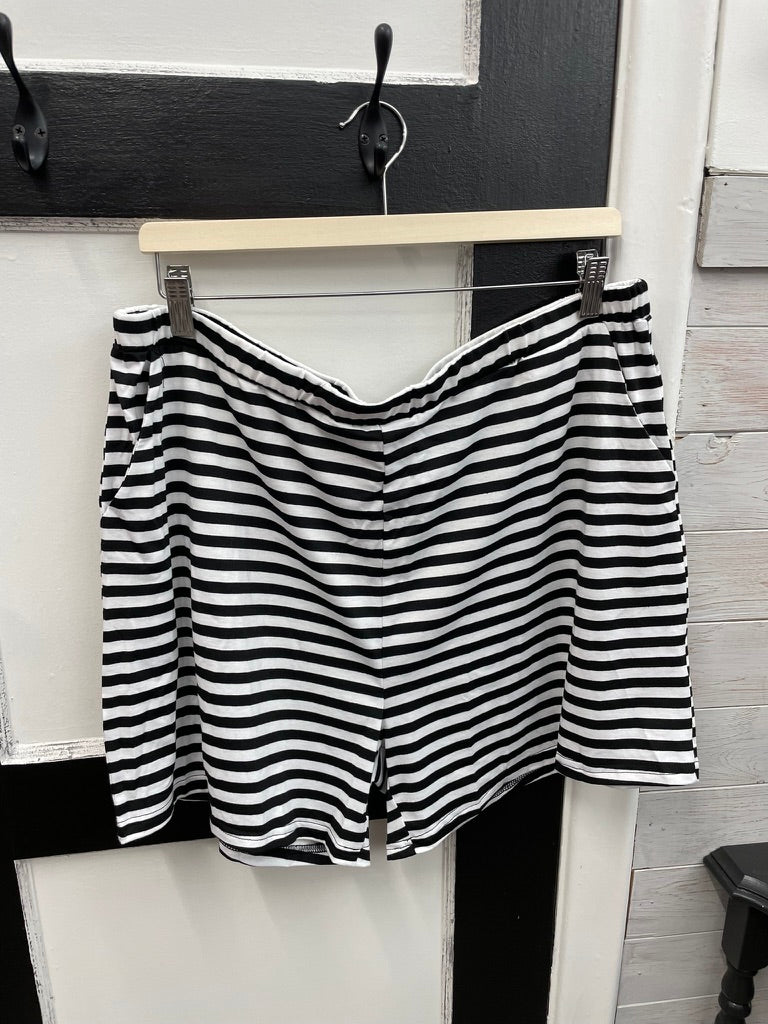 Black and White Stripe PJ