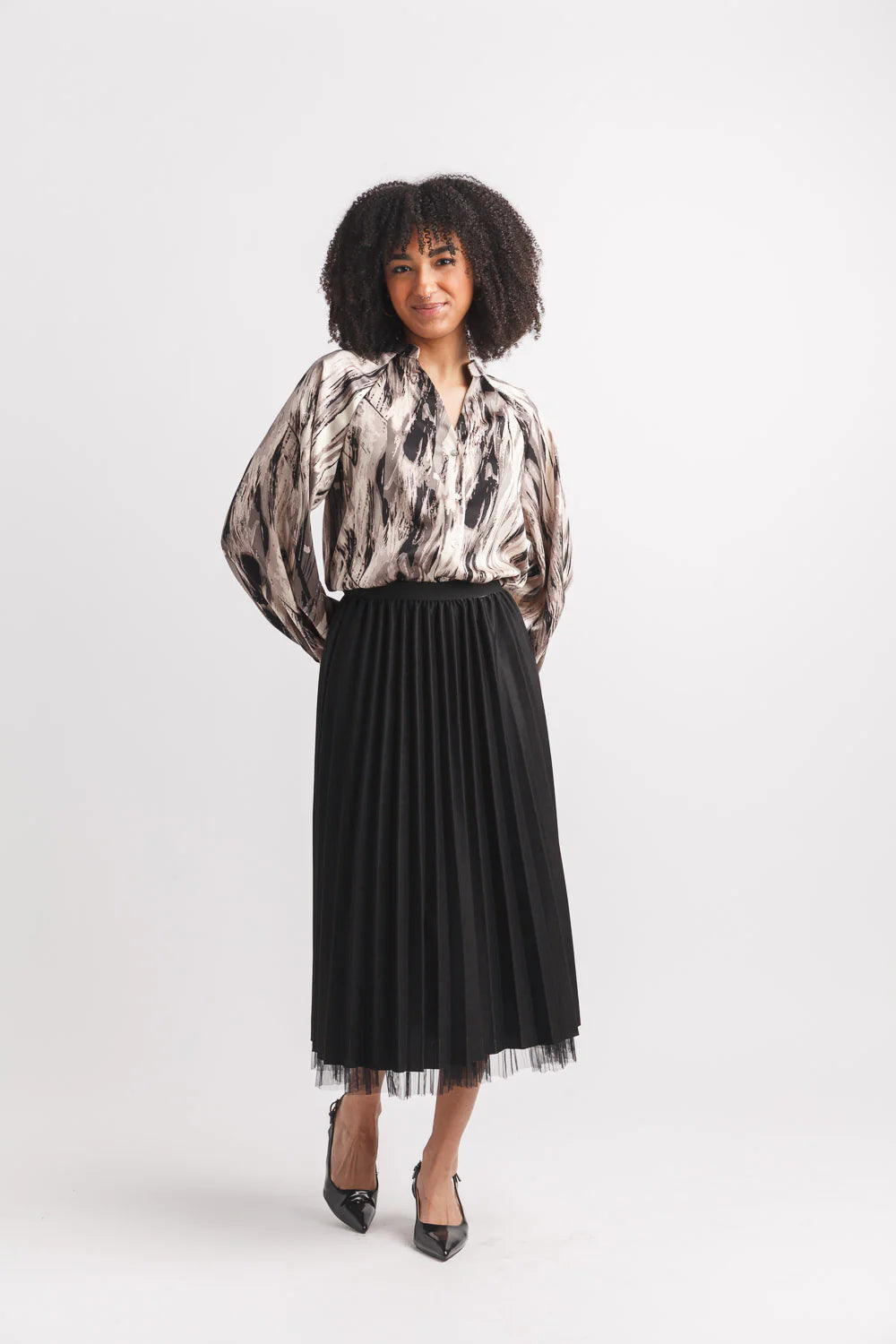 Black Reversible Tiered Pleated Tulle Skirt with Bows