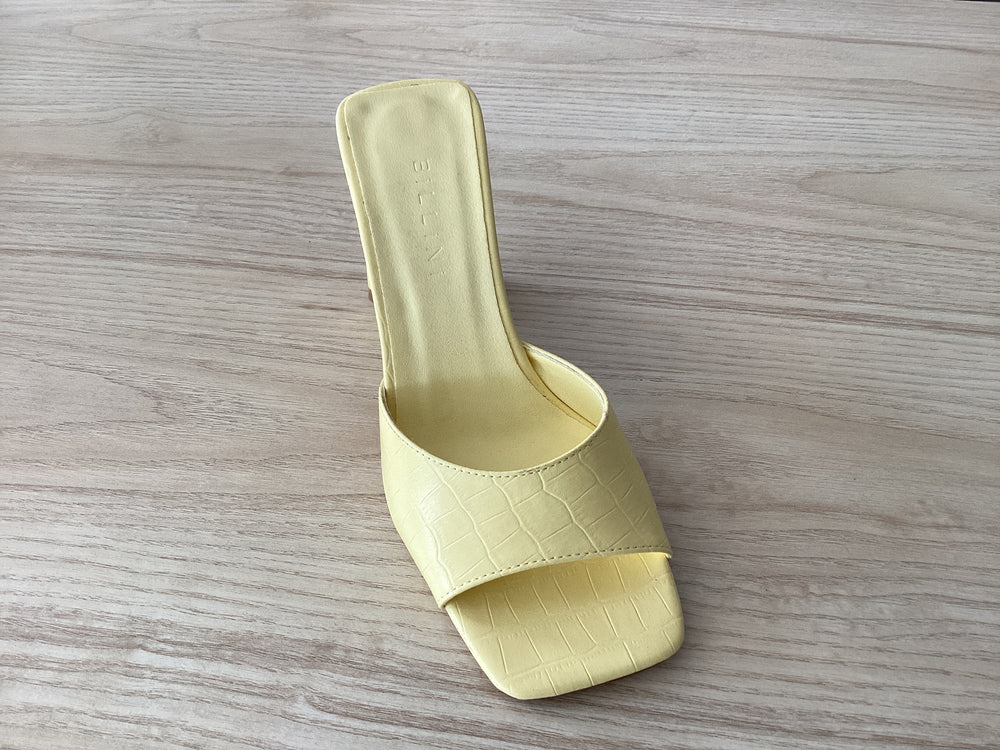 Quinn Crocodile Block Heel