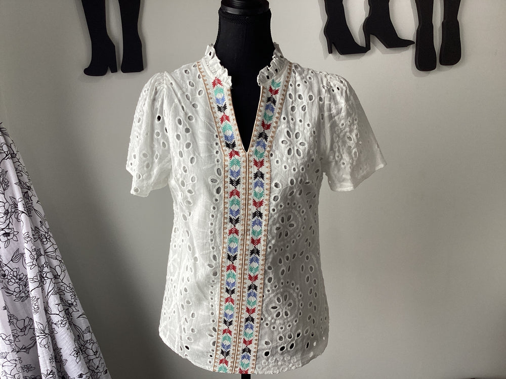 White Eyelet Geometric Embroidery Blouse