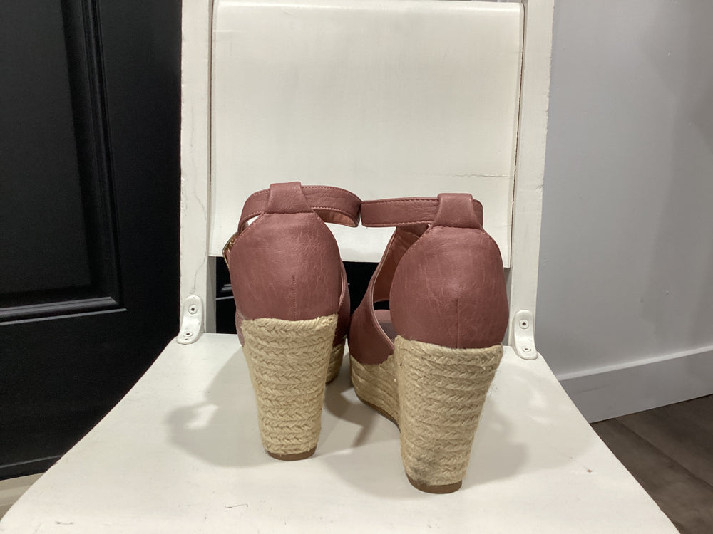 Jada Wedge Sandal by J&J