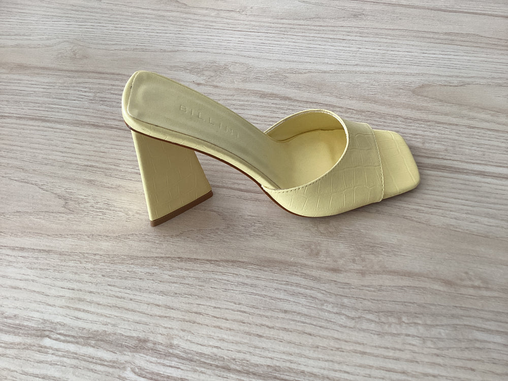 Quinn Crocodile Block Heel