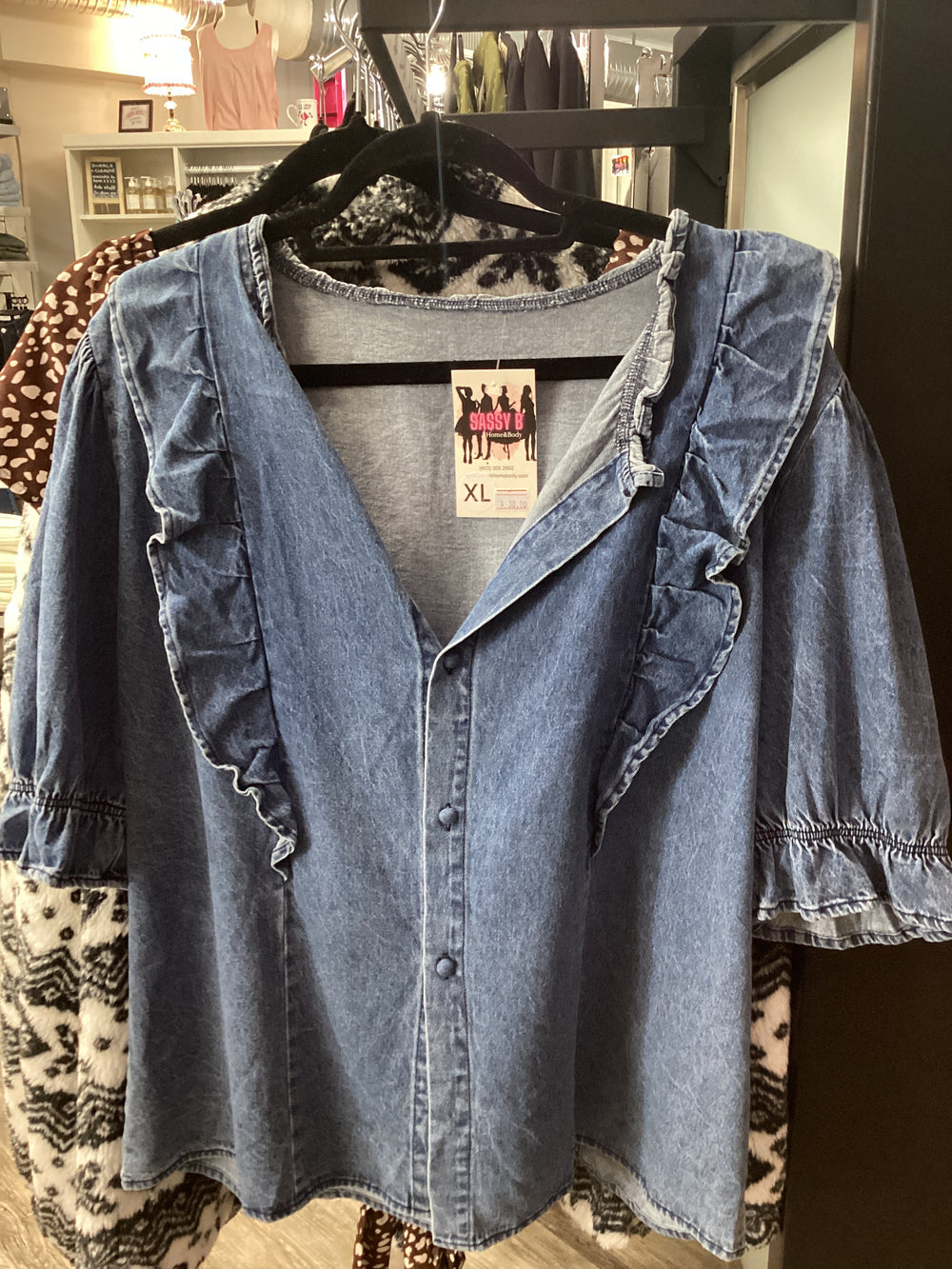Denim short sleeve ruffle top with ruffle trim front