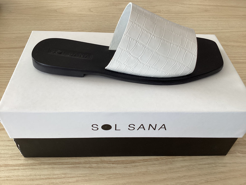 Mila Slide